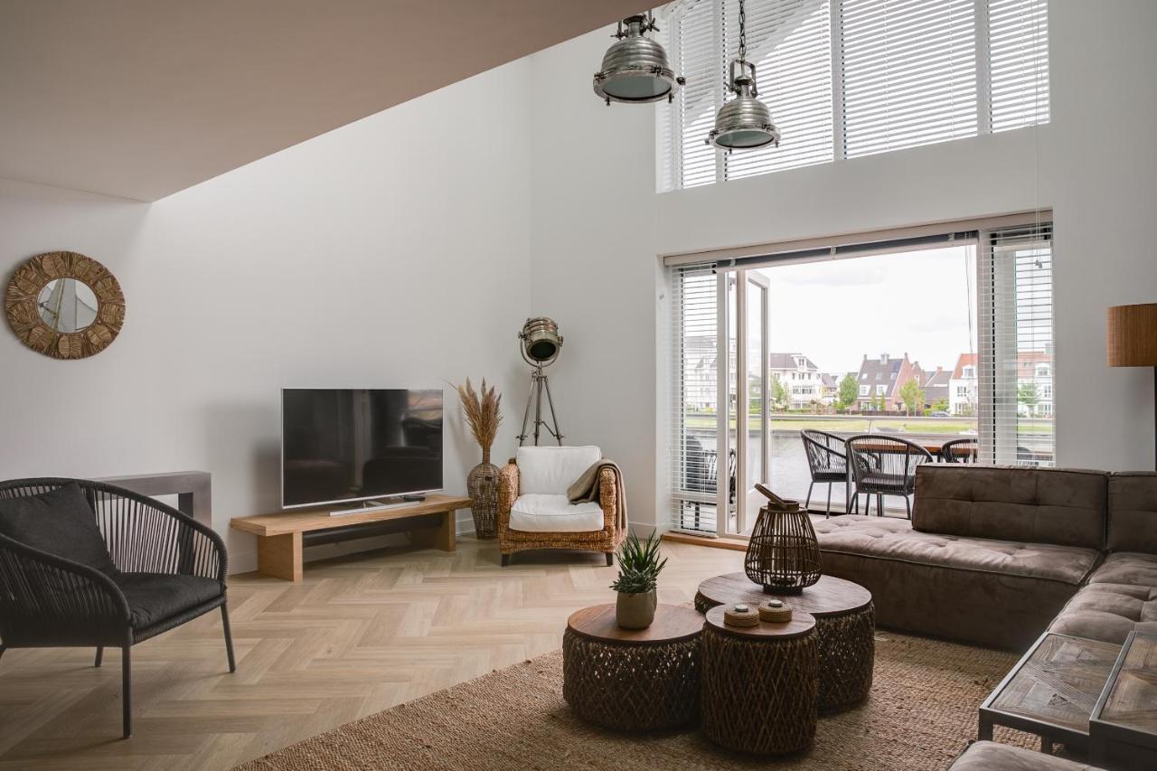 Schitterende Water Loft hartje centrum Harderwijk Buitenkant foto
